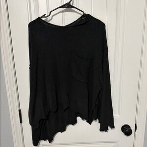 Pink Lily long sleeve black sweater pullover